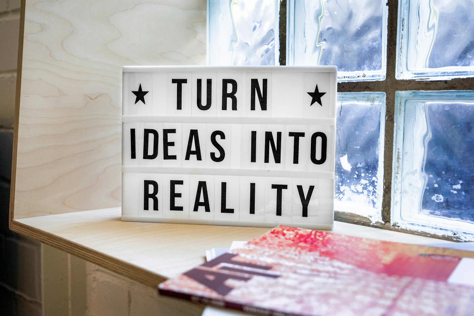 wit quote bord verlicht